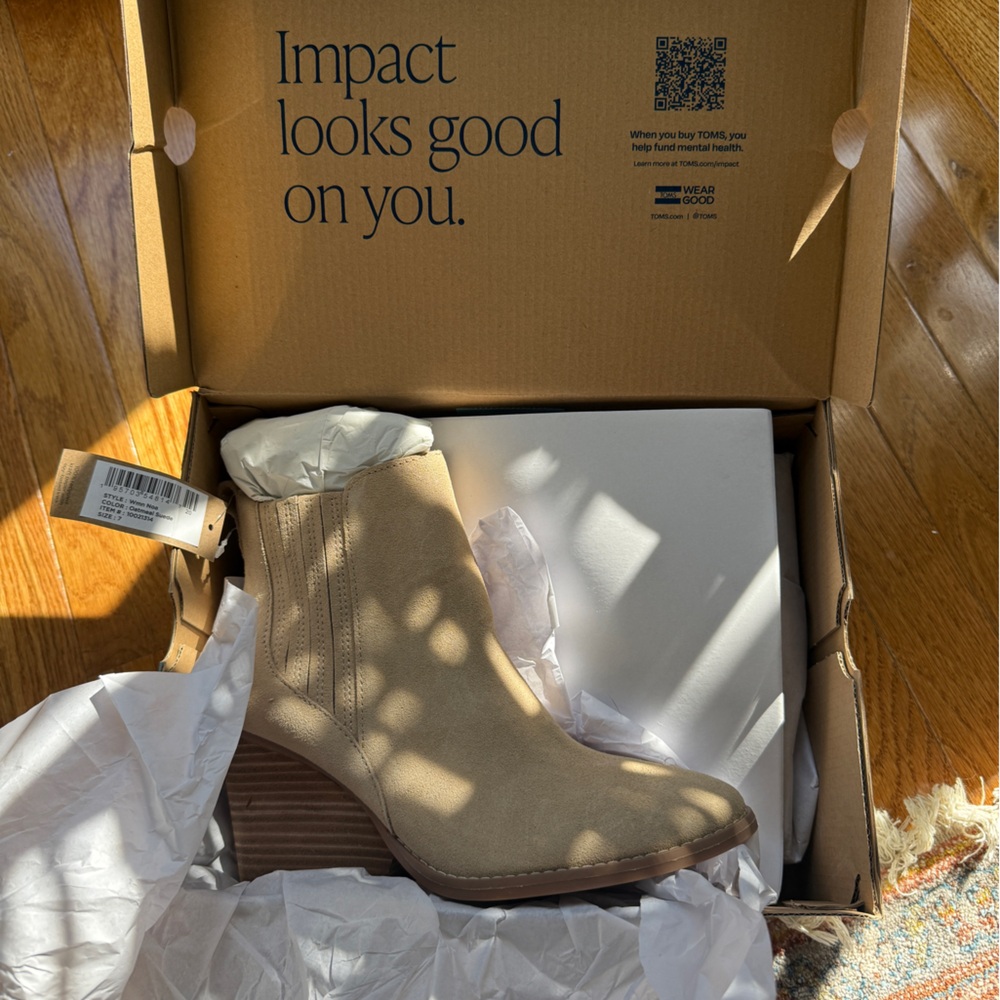 TOMS Women's Noa Suede Pull On Wedge Bootie Size 7 Oat Suede